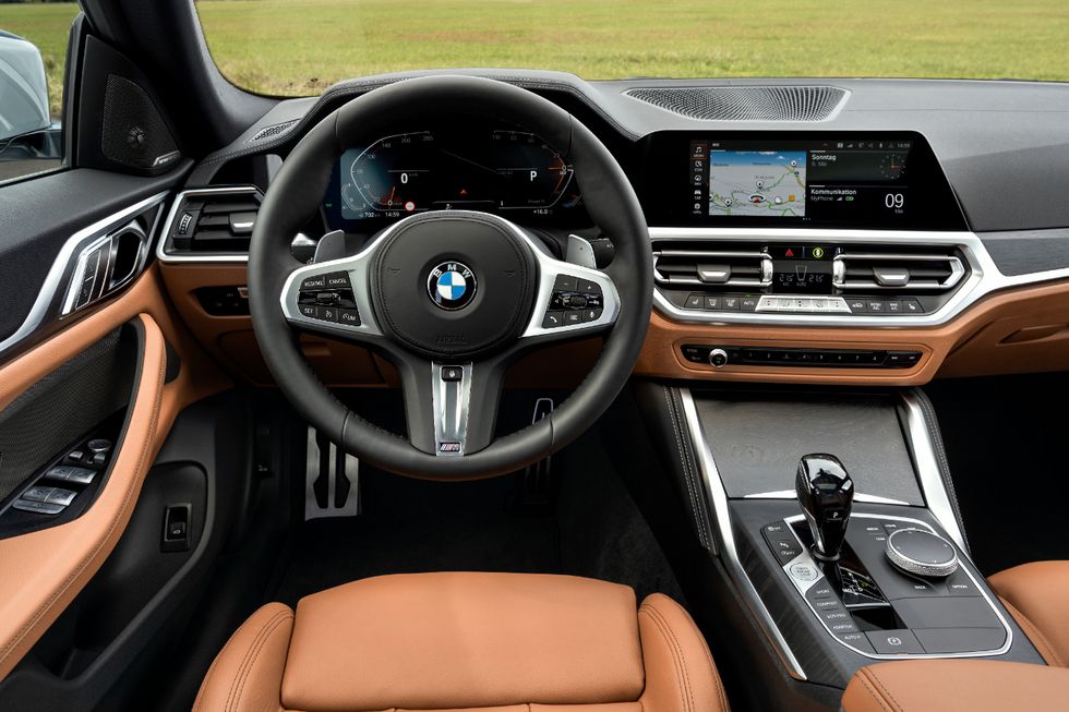 Der Innenraum des BMW 430i Gran Coupé 2022
